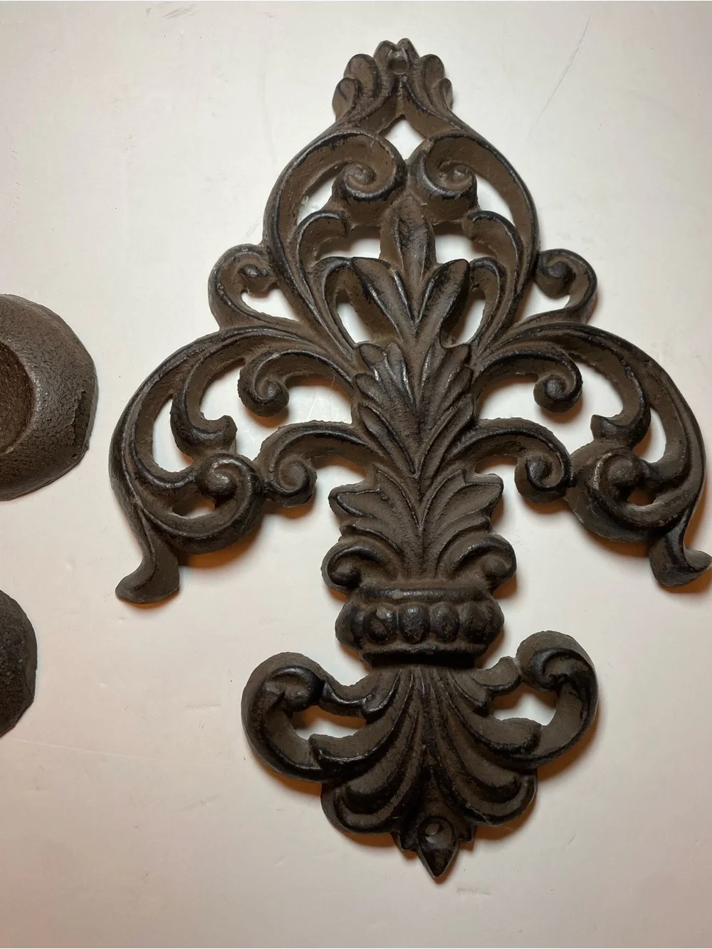 Decorative Fleur-de-Lis & Filigree Wall Plaques - Black/Dark Brown.